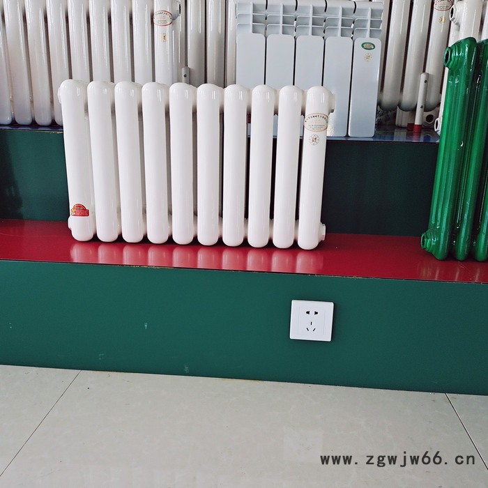 昕信义GZ02 钢柱散热器 家用工程用散热器 钢二柱暖气片图2