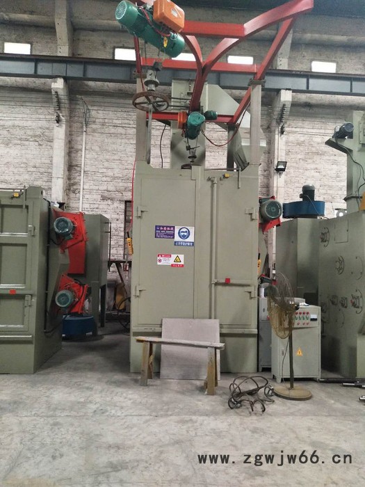 红福海吊钩式抛丸机广东喷砂机南海金属制品处理打沙机实体生产厂家图3