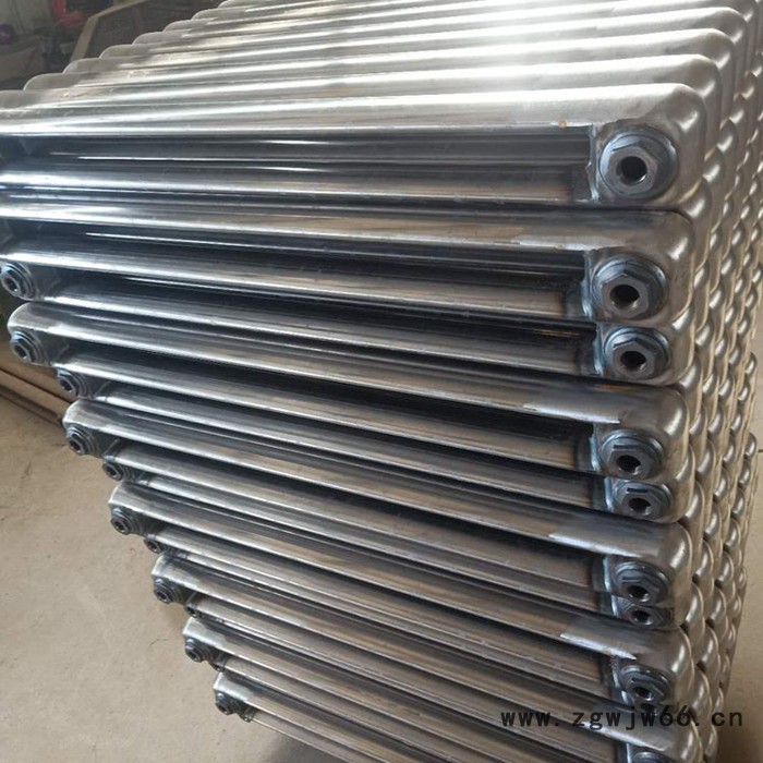 钢柱暖气片 家用钢二柱 钢二柱散热器价格 鑫达诚 厂家供应图6