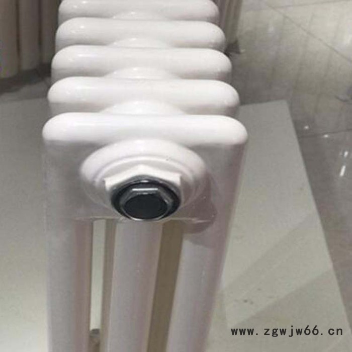 ** 生产 钢三柱暖气片 钢柱暖气片 壁挂钢三柱暖气片图5