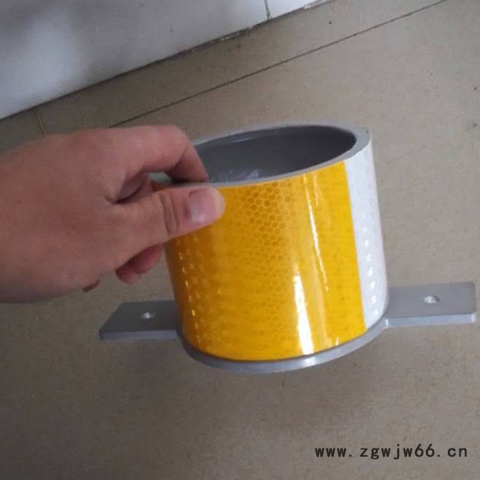 精创    交通标牌    高速公路玻璃钢柱式轮廓标  柱帽轮廓标图3