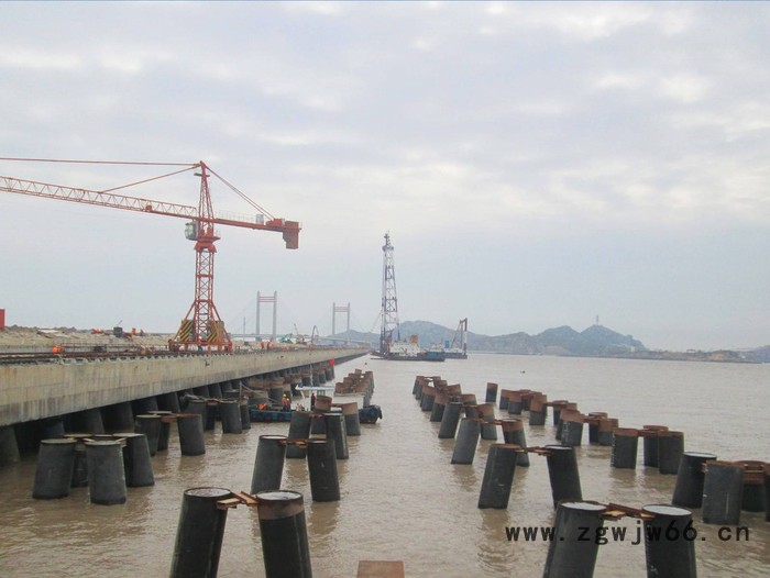 威海肥城高防腐力钢柱环氧煤沥青漆图2