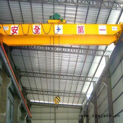 双梁起重机 32吨双梁桥式起重机 双梁吊钩桥式起重机 电动葫芦桥式起重机 双梁 规格齐全 双梁起重机