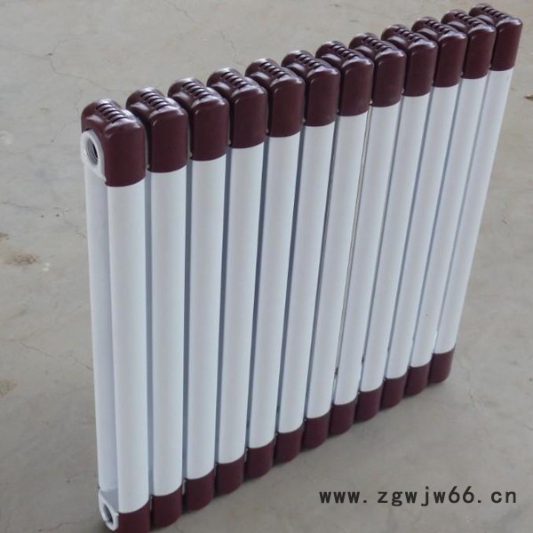 昊春 **钢二柱暖气片  钢柱暖气片   暖气片厂家图3