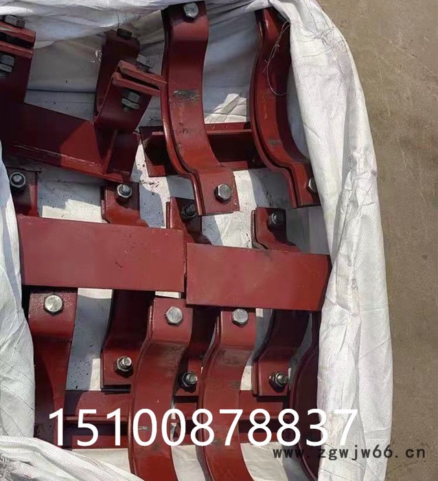 齐鑫HT-1 焊接滑动管托 卡箍型滑动管托 卡箍型导向管托 化工厂配件图3