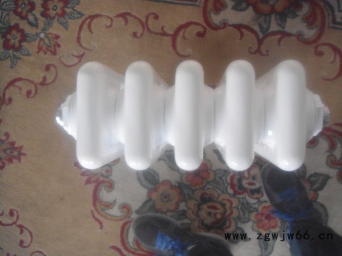 欧阳莎普钢柱型散热器 钢二柱暖气片 钢制散热器厂家    工程双柱暖气片图4