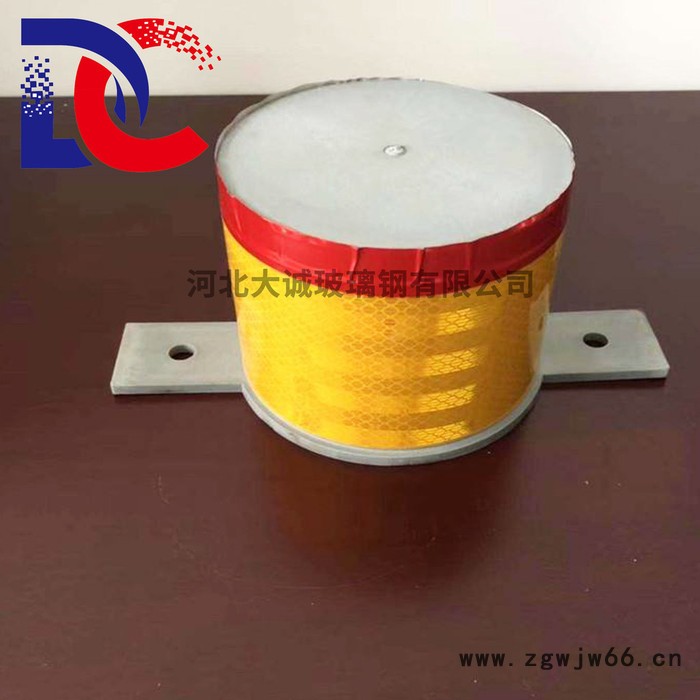 大诚 柱帽式轮廓标  轮廓标  玻璃钢柱式轮廓标  反光柱帽轮廓标图2