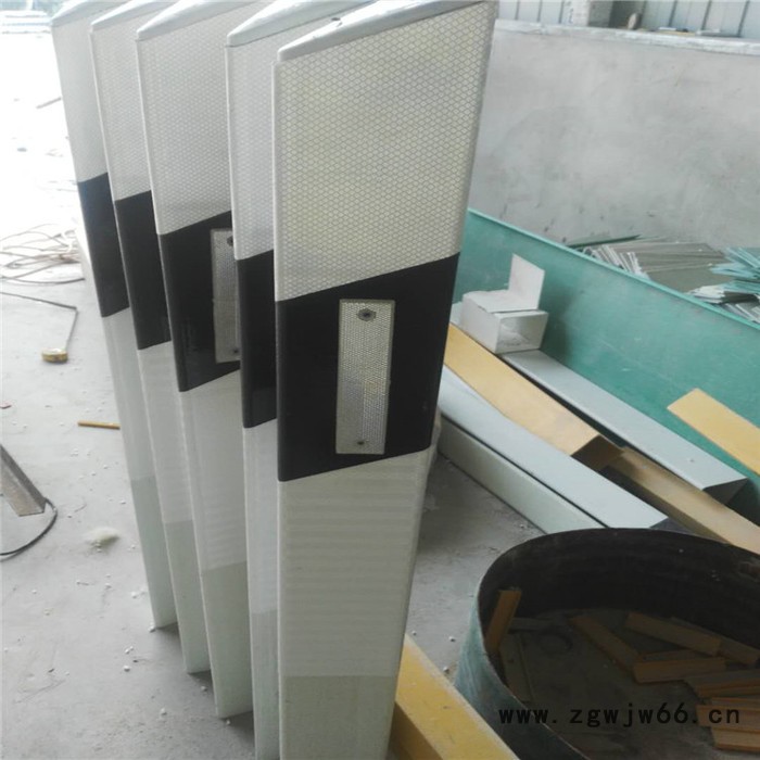 鸿泰胜  玻璃钢柱式轮廓 玻璃钢轮廓桩 轮廓标 玻璃钢轮廓桩 高速公路反光警示桩图4