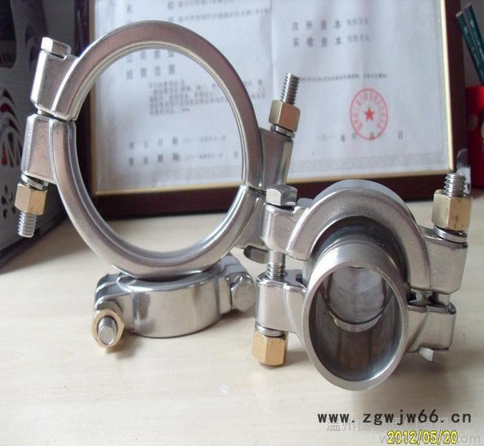 不锈钢双螺栓高压抱箍快装管道使用的高压卡箍图3