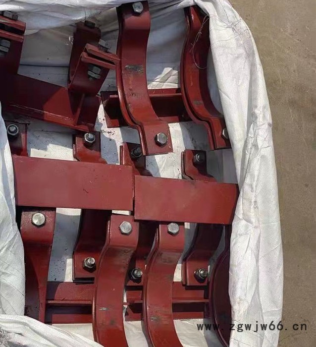 齐鑫DK-1-DN200 卡箍型导向管托 卡箍型滑动管托 焊接型滑动管托 平管支托 弯头支托 管道管托图2