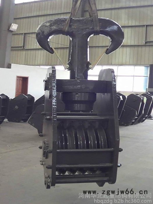 华北吊钩：履带式起重机100t吊钩总成图4