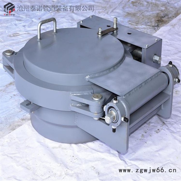 加工定制 DN600立式三瓣卡箍型快开盲板 L245管线钢材质图5