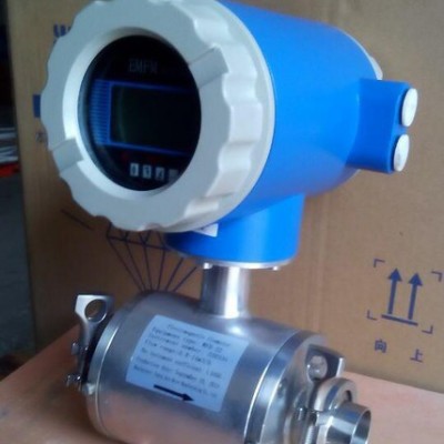 邢台粮浆玉米浆流量计  卡箍式电磁流量计 青岛鑫博