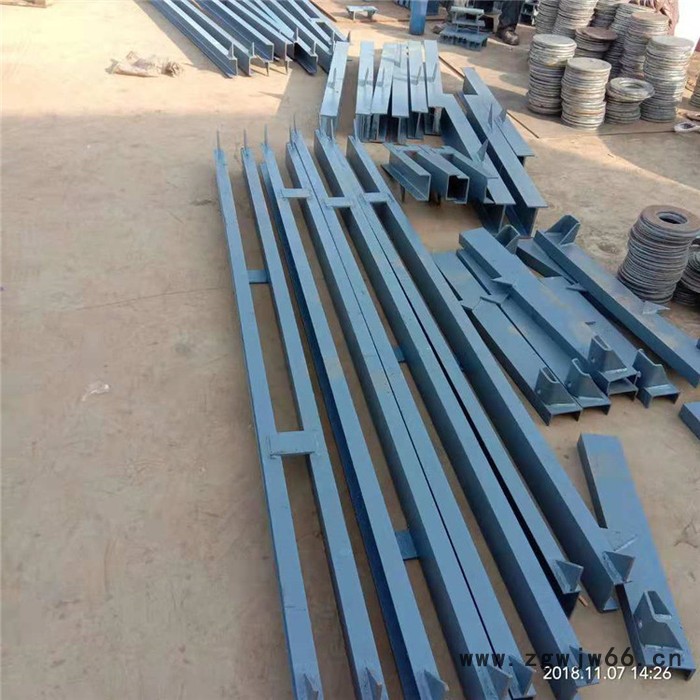 齐鑫厂家 弯头支托 可调弯头支托 立管吊耳 卡箍型立管支托LT-3图2