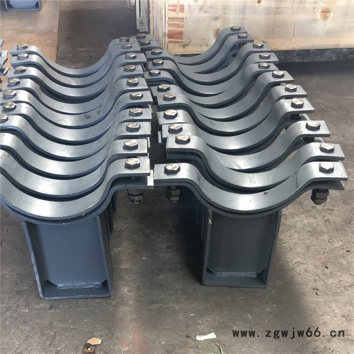 DK-1-400卡箍型导向管托 管夹导向支座厂家 河北齐鑫图3