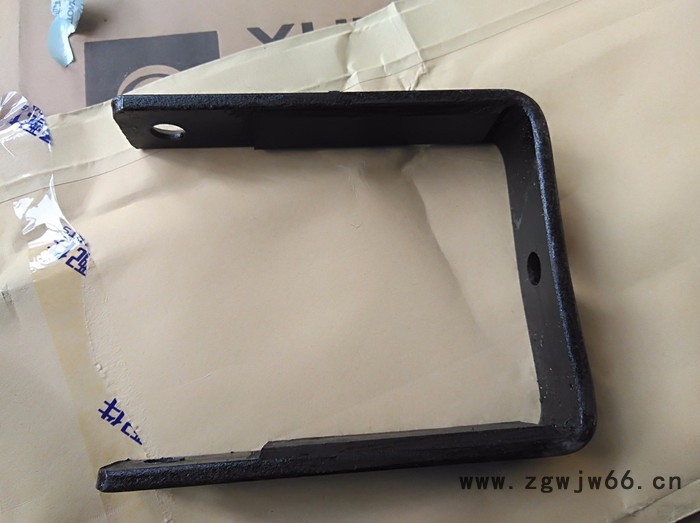 宇通客车配件 2912-01439 后钢板弹簧上卡箍 原厂配件图2