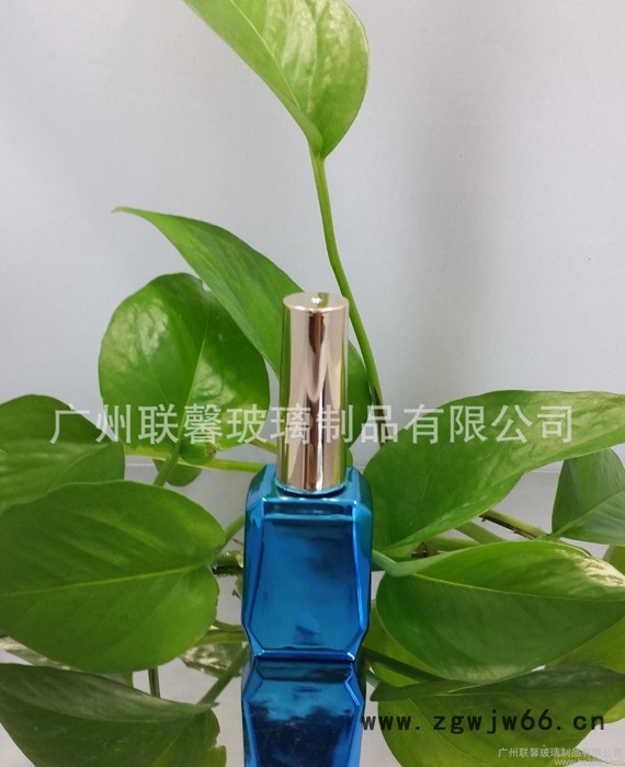 【订制****UV电镀滚珠瓶 西林瓶 精油瓶 精华图3