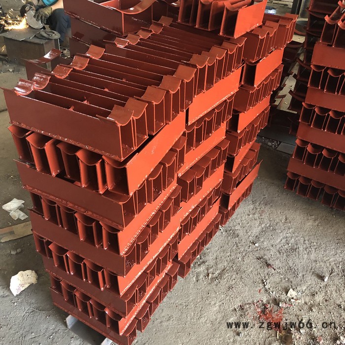 管道可滑移支座 管道滑动支架 蒸汽管道滑动管托 卡箍型滑动管托图2