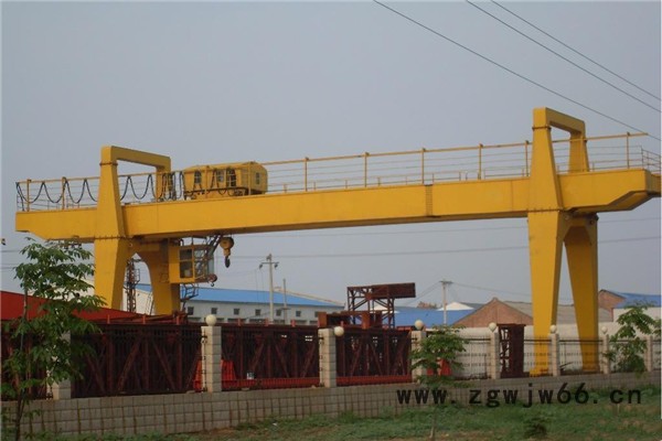 MG型吊钩门式起重机行车图3