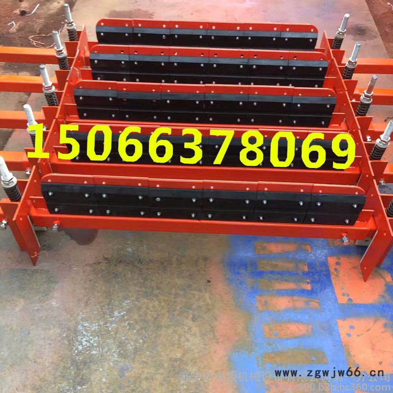 **进口马丁清扫器 马丁卡箍清扫器  聚氨酯皮带清扫器