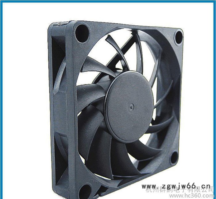 DC7015双滚珠直流风扇 高性能长寿命 DC7015双滚珠散热风扇图2