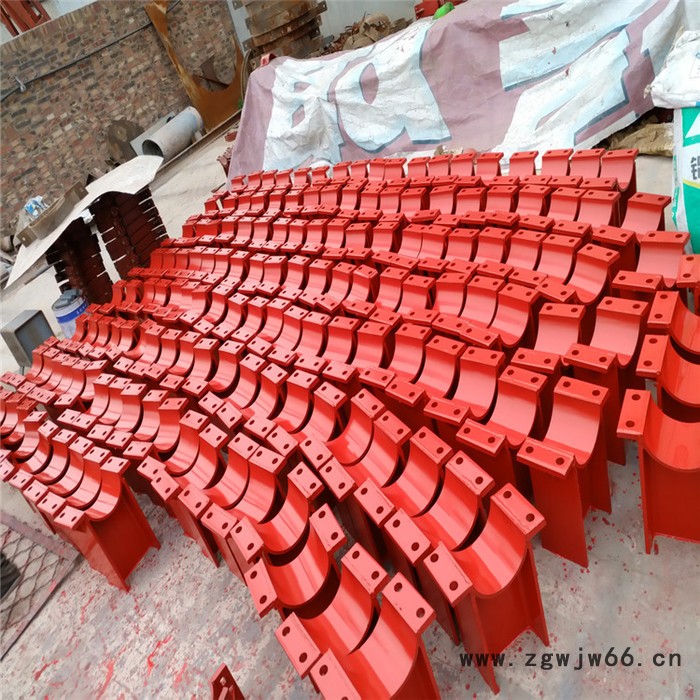 沧州昊盐 蒸汽管道滑动支座厂家 来图生产 DN40卡箍管道支座 管廊给水支墩 固定支墩 管道滑动支墩 实体厂家 诚信可靠图4