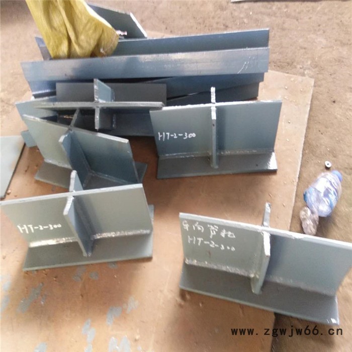 齐鑫HT-2 焊接型滑动管托 卡箍型滑动管托 焊接型导向管托 根据图纸可定制图4