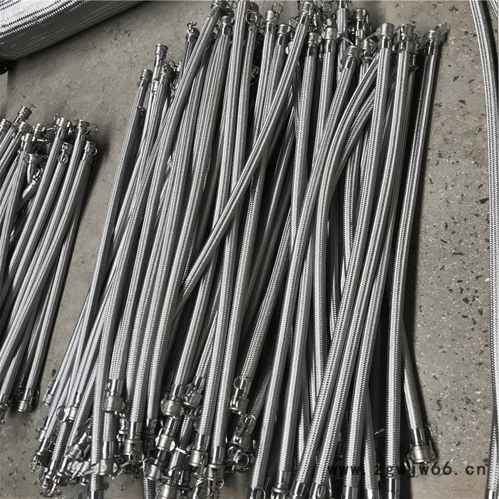 万宇金属软管 卡箍式金属软管 镀锌金属软管  金属软管 金属软管管坯 镀锌法兰金属软管图5