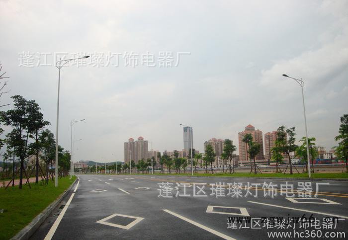 璀璨直销LED市电路灯  新农村LED挑臂路灯全套抱箍改造灯头图4