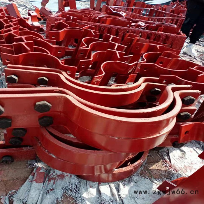 住友 管夹双孔管夹 三孔管夹 四螺栓管夹 抱箍图4