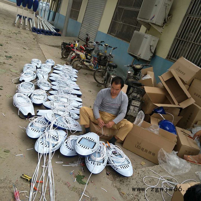 畅园cyzm灯杆抱箍太阳能路灯 墙壁太阳能路灯 门口太阳能路灯