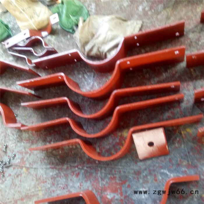 101双孔管夹 管道抱箍 管夹支座 汽水管道配件杂项厂家图2