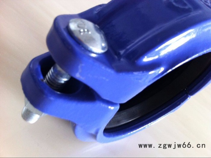 L-35C铸铁低压挠性卡箍   切槽低压管道系统图4