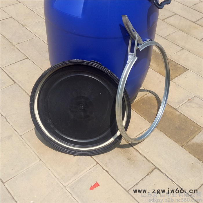 新佳塑业50升抱箍桶50l法兰桶生产厂家图3