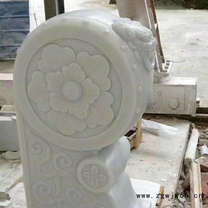 多种抱箍 中式抱箍 德式抱箍 石雕抱箍 水泥杆抱箍 电话议价图7