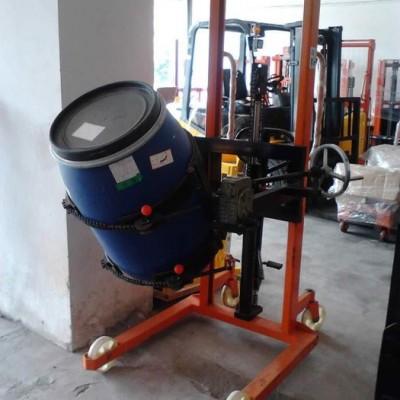 供应广东油桶倒料车 抱箍式油桶装卸叉车 适用于塑料桶