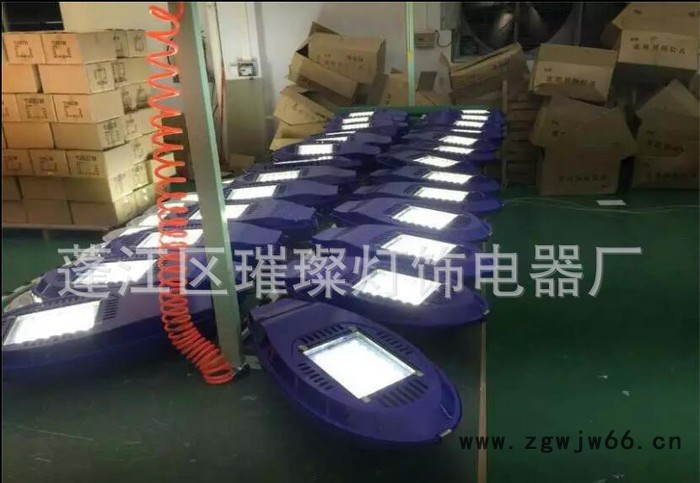 吸墙式 抱箍式灯led路灯头新农村 路灯抱箍图2