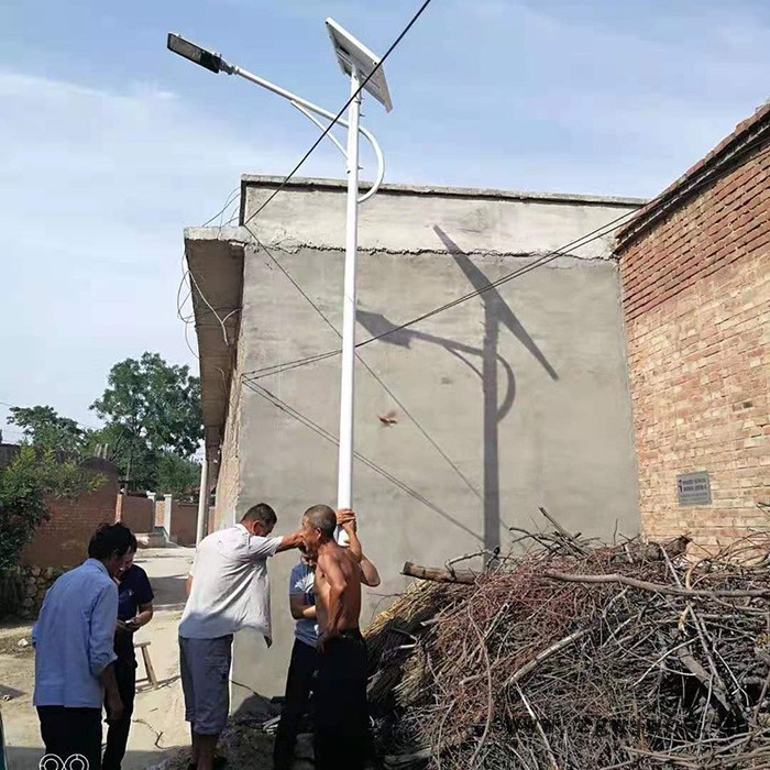 畅园cyzm乡镇太阳能路灯 挑臂太阳能路灯 抱箍太阳能路灯图2