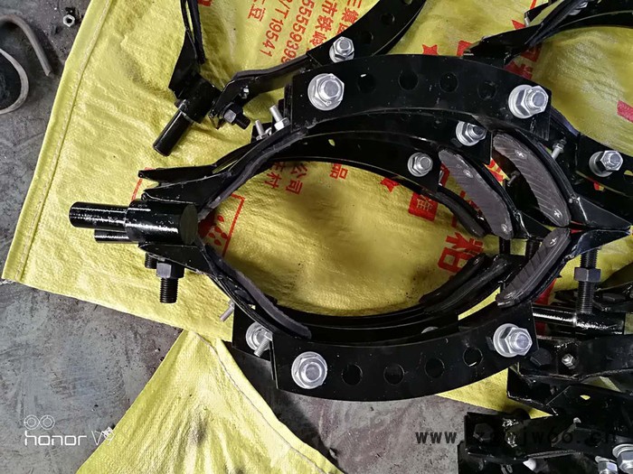 抱箍整杆器 ，正杆器图8