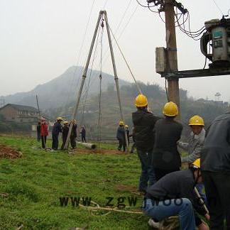 刻发批发供应 人字扒杆加法兰/抱箍 10-20米电线杆用铝合金抱杆 冲天抱杆 立杆机厂家 起杆机报价图4