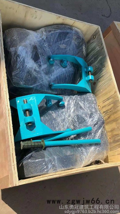 卡箍混凝土桩头切割机 **混凝土空心桩切桩机 抱箍切桩机操作方法 切割混凝土桩头的机器图4