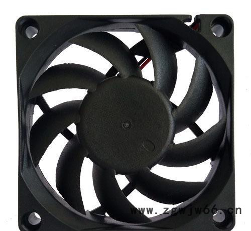 XY7015BL双滚珠轴承12V24V直流散热风扇