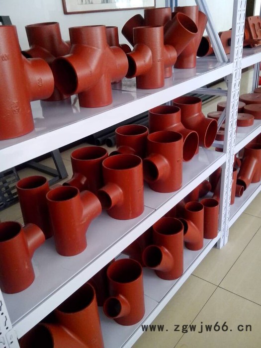 亚西亚牌柔性铸铁排水管厂家配套生产铸铁管件 卡箍式连接方式排水管件图4