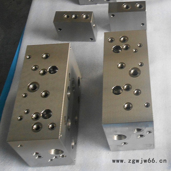 供应各类液压阀块液压附件来图加工、来样加工、来料加工图2