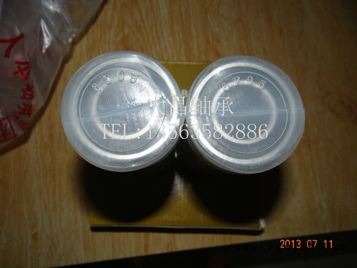 供应人本人本轴承，深沟球轴承，精密角接触轴承，滚珠丝杠轴承图1