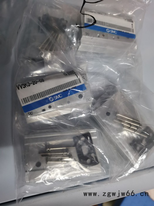 原装SMC气动元件 特价供应MDBB80-150Z标准气缸