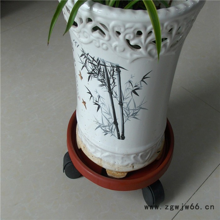 带万向轮花盆底托 万向轮花盆托盘 花盆轮托生产厂家 塑料存水托盘 加强承重图2