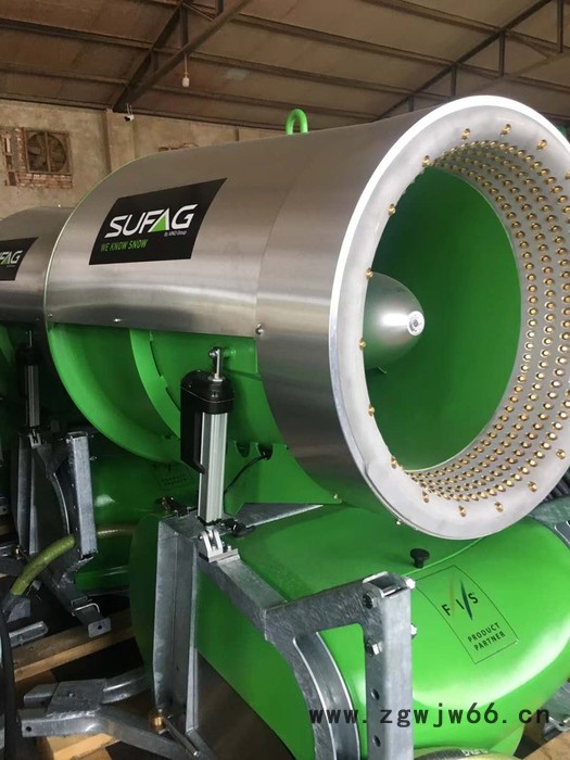 漫天风雪 造雪机 真雪造雪炮 多喷嘴式自动造雪机 雪均匀 雪量足图6