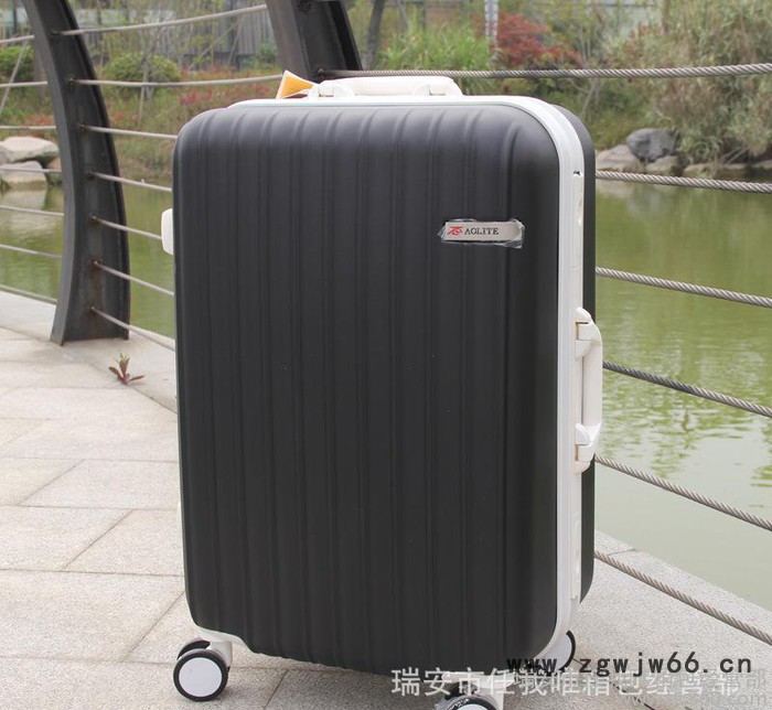 旅行箱包,款旅行箱包,男女行李箱,万向轮拉杆箱子,款箱包,任我唯 y