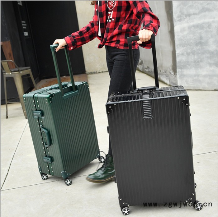2018新款复古拉杆箱铝合金万向轮24寸铝框皮箱旅行箱男女行李箱26复古登机箱图5